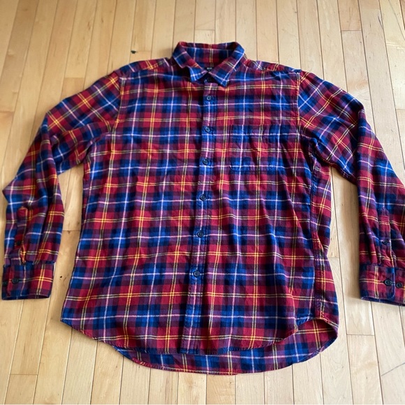 Uniqlo Other - Uniqlo Plaid Flannel size XL